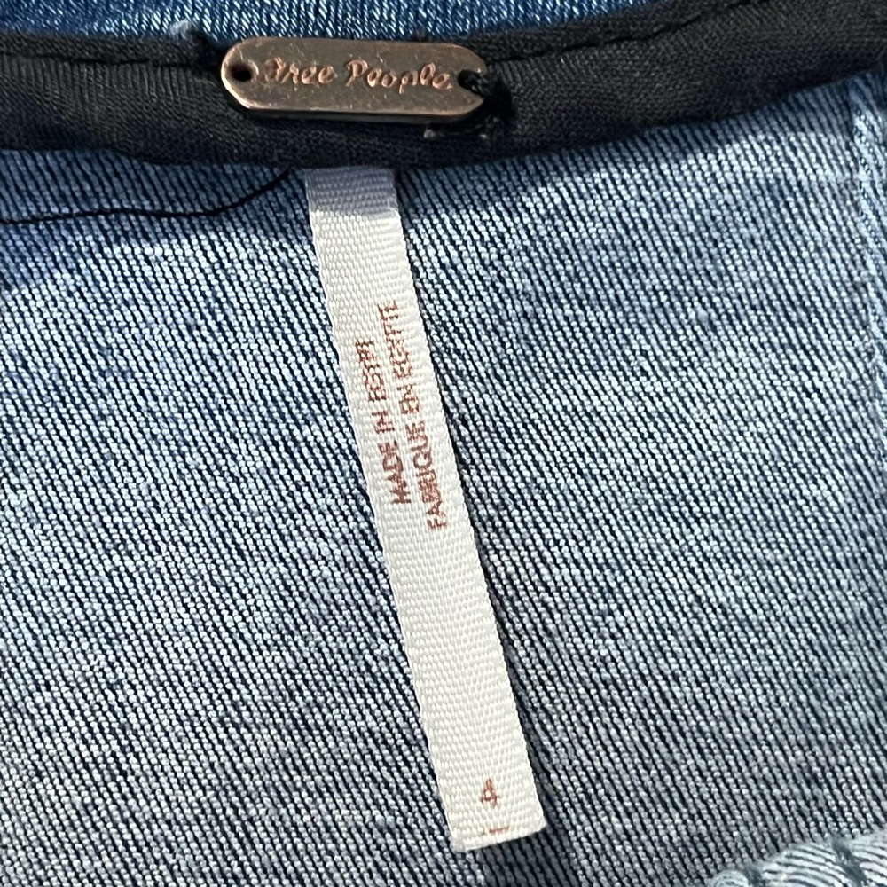 Free People Modern Femme denim mini skirt size 4 - Picture 3 of 5